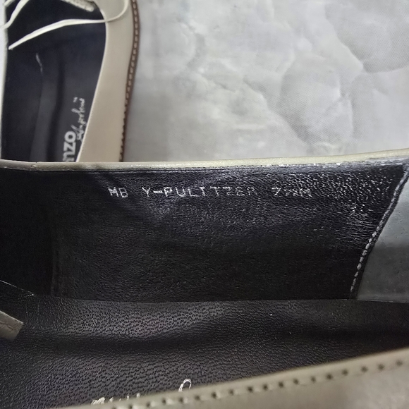 Enzo Angiolini Lace-Up Leather Flats - Picture 6 of 6